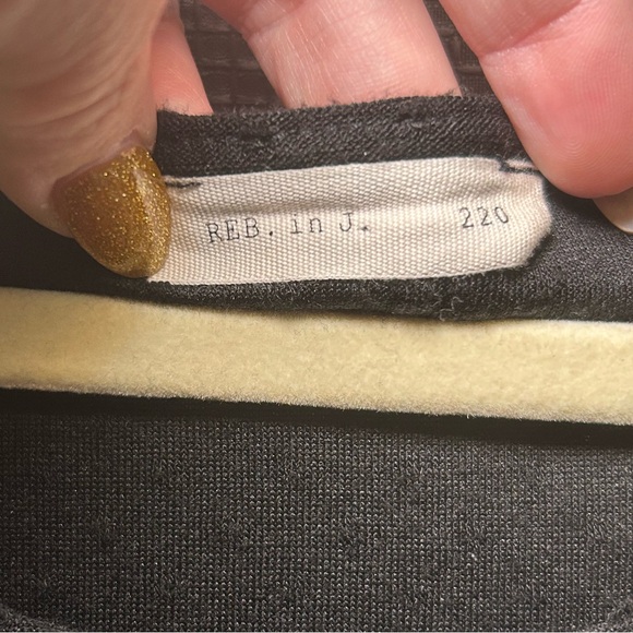 Reb n J Textured Blouse - Picture 4 of 7